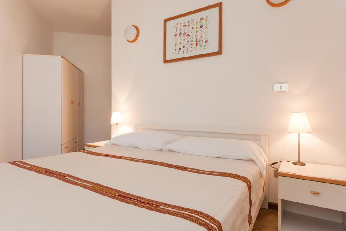 サン·ヴィンチェンツォ Residenze Etruriaアパートホテル エクステリア 写真